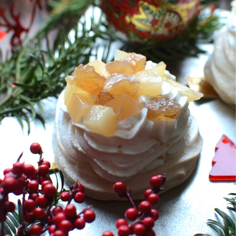 mini-pavlova-poire-confiture-de-noel-et-marron-glace